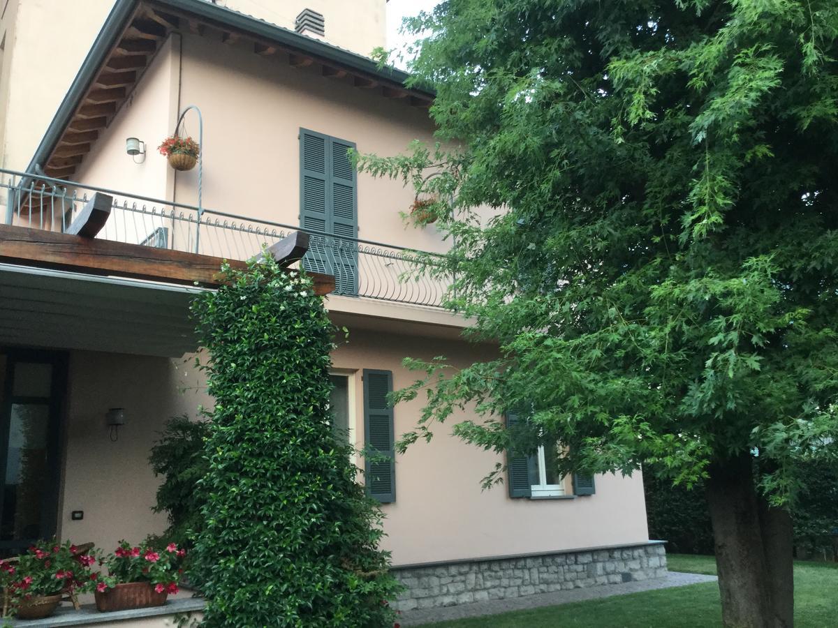 B&B Pescarenico Lecco Bagian luar foto