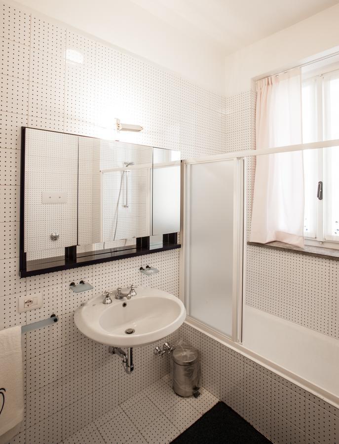 B&B Pescarenico Lecco Bagian luar foto